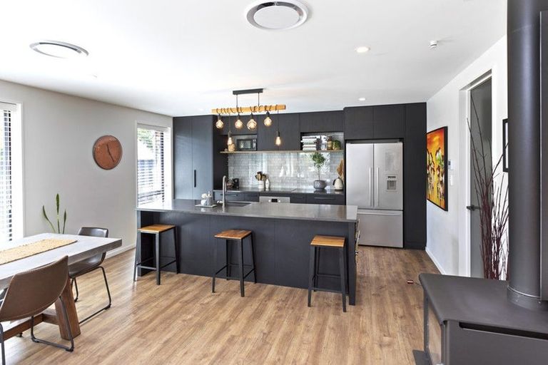 Photo of property in 22 Muir Avenue, Halswell, Christchurch, 8025