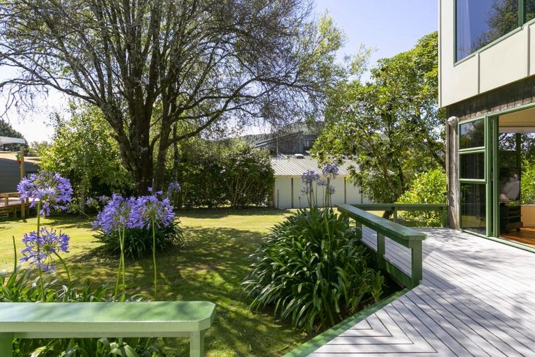 Photo of property in 30 Pihanga Road, Kuratau, Turangi, 3381