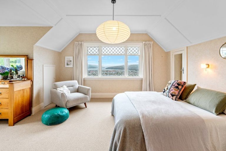 Photo of property in 16 Marewa Street, Kew, Dunedin, 9012