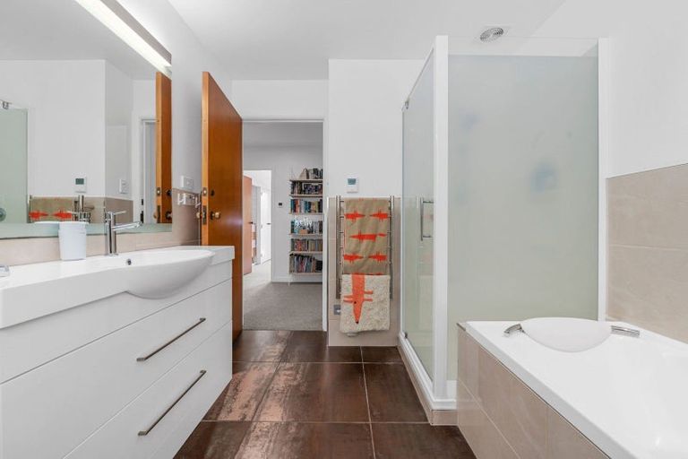 Photo of property in 92 Awatere Avenue, Beerescourt, Hamilton, 3200