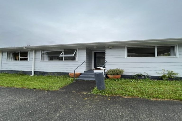 Photo of property in 35b Stockdale Street, Wainuiomata, Lower Hutt, 5014