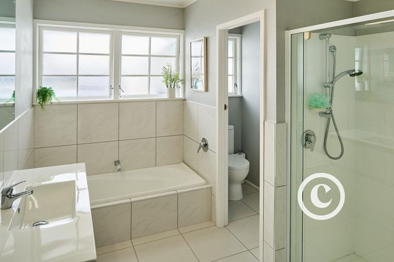 Photo of property in 7 Luff Place, Whitby, Porirua, 5024