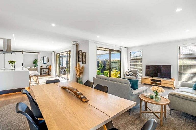 Photo of property in 54 The Esplanade, Pegasus, 7612