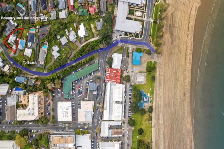 Photo of property in 35 Bayview Road, Browns Bay, Auckland, 0630