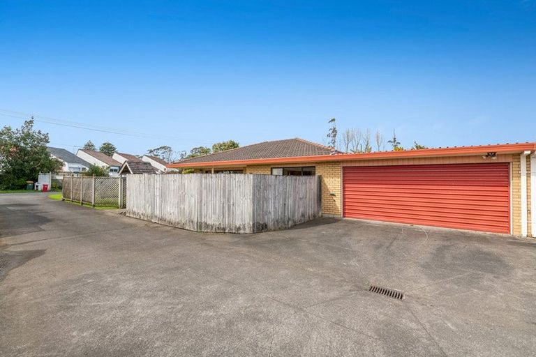 Photo of property in 5 Pengelly Place, Parakai, 0830