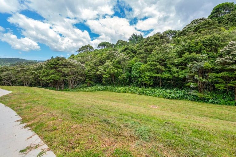 Photo of property in 659b South Titirangi Road, Titirangi, Auckland, 0604