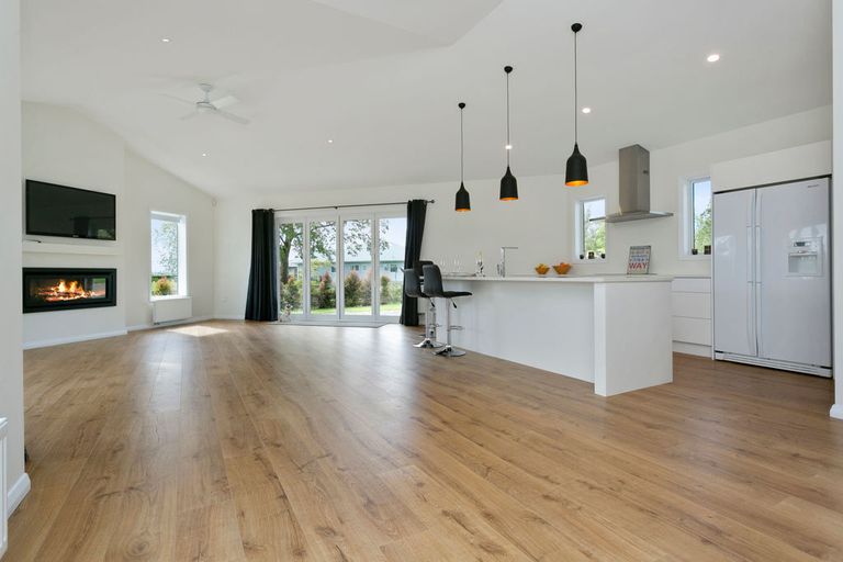 Photo of property in 15 Riverside Lane, Karapiro, Cambridge, 3494