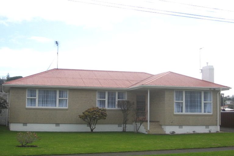 Photo of property in 23 Rosendale Avenue, Spotswood, New Plymouth, 4310