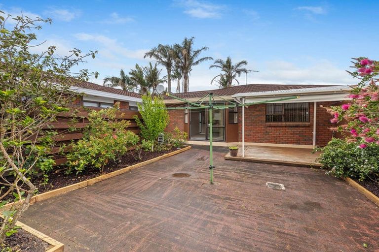 Photo of property in 178b Centreway Road, Orewa, 0931