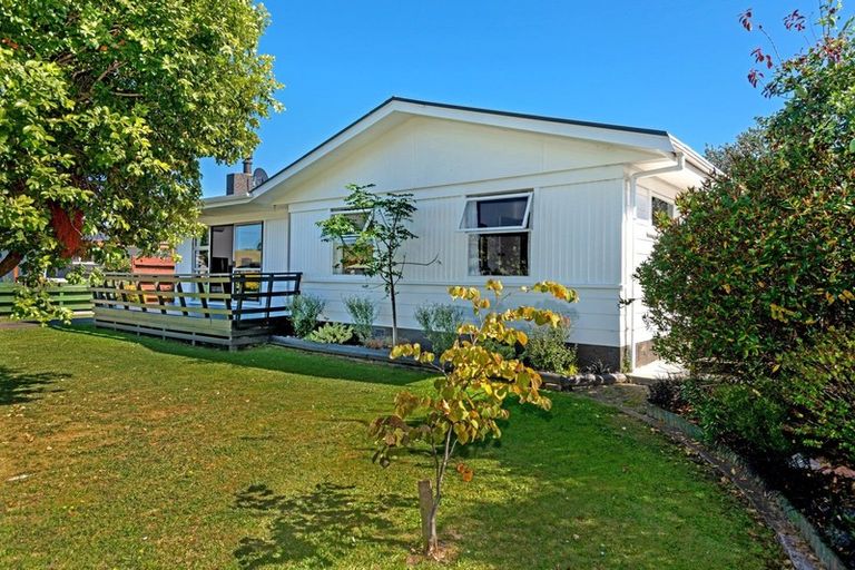 Photo of property in 42 Ida Road, Outer Kaiti, Gisborne, 4010