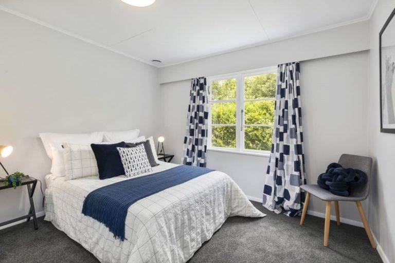 Photo of property in 203 Wellington Road, Wainuiomata, Lower Hutt, 5014