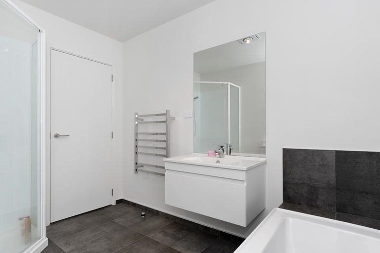 Photo of property in 39 Taioma Close, Papamoa, 3118