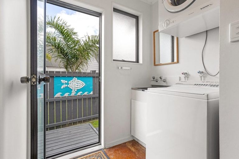 Photo of property in 111a Aberdeen Place, Whangamata, 3620