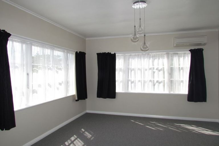 Photo of property in 3 Masters Crescent, Masterton, 5810