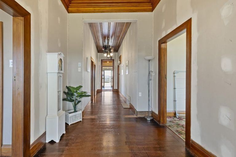 Photo of property in 247 Tawhiti Road, Hawera, 4672