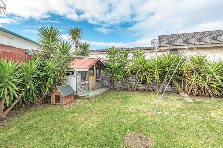 Photo of property in 26 Seafront Road, Castlecliff, Whanganui, 4501