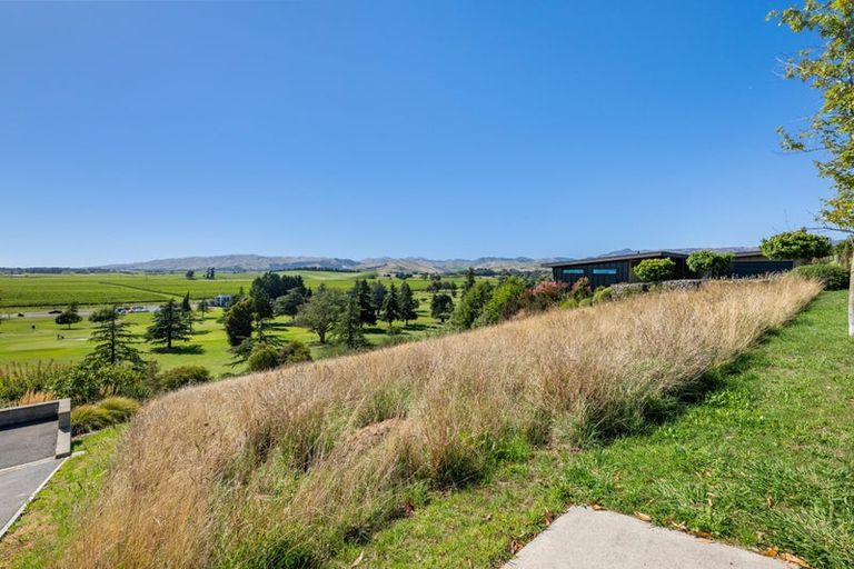 Photo of property in 22 Golf View Close, Fairhall, 7272