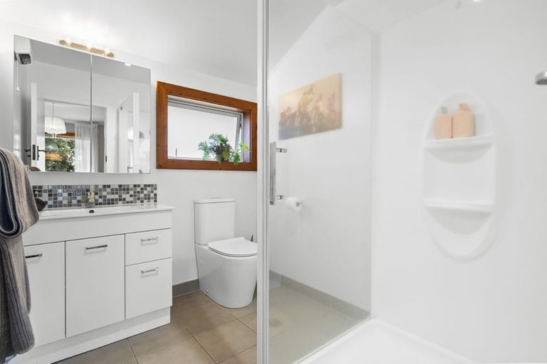 Photo of property in 8 Croziers Road, St Albans, Christchurch, 8052