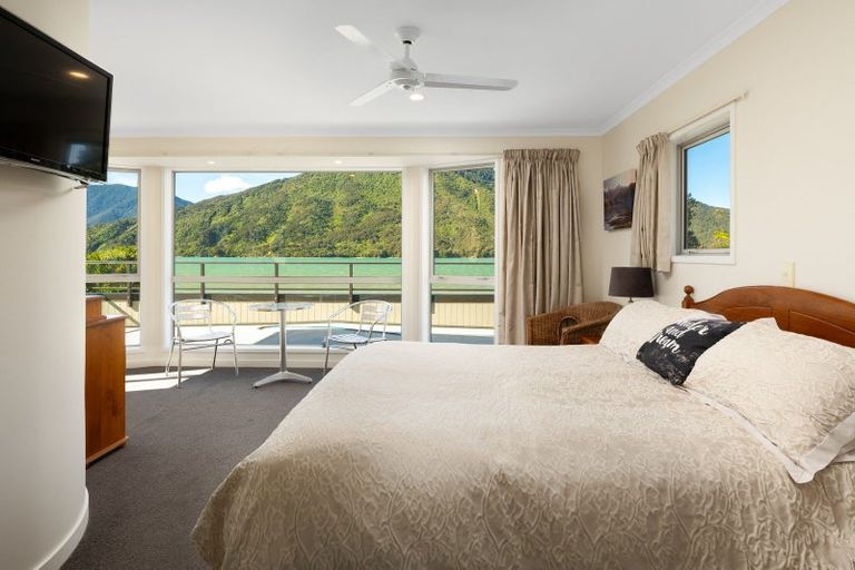 Photo of property in 26 Belview Road, Havelock, Picton, 7281