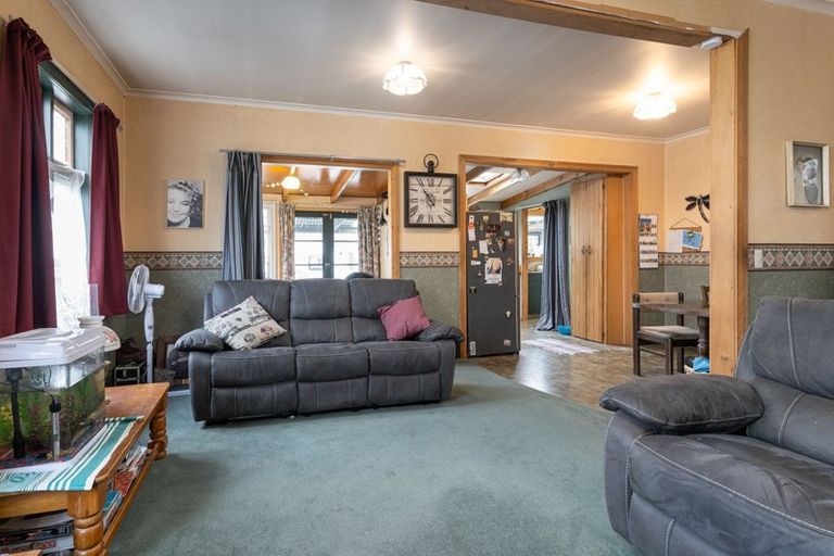 Photo of property in 44 Albert Street, Masterton, 5810