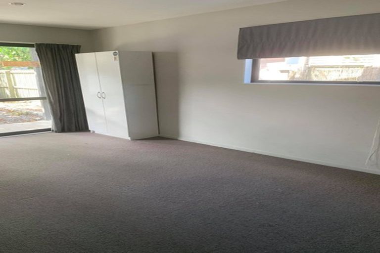 Photo of property in 18 Avonhead Road, Avonhead, Christchurch, 8042