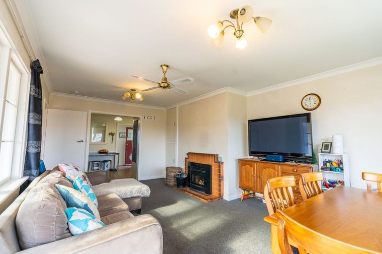 Photo of property in 106 Gilberthorpes Road, Hei Hei, Christchurch, 8042