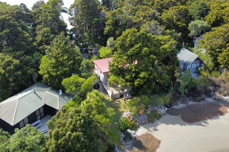 Photo of property in 50 Totara Avenue, Collingwood, 7073