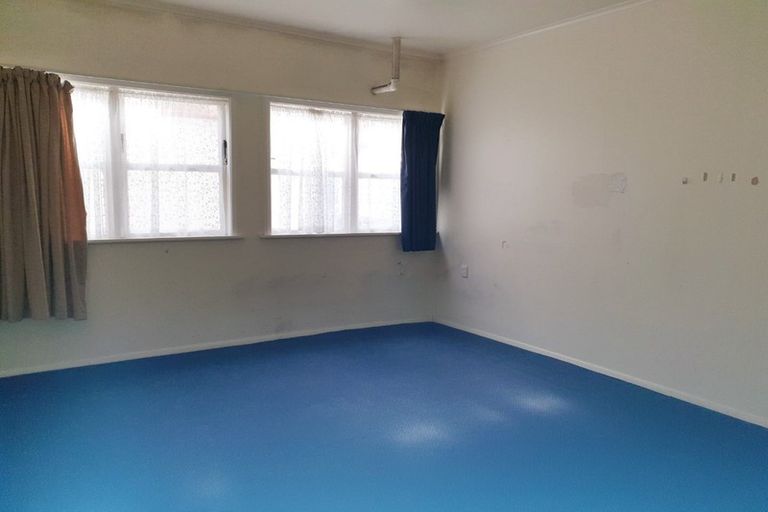 Photo of property in 3 Lincoln Road, Bluff Hill, Napier, 4110