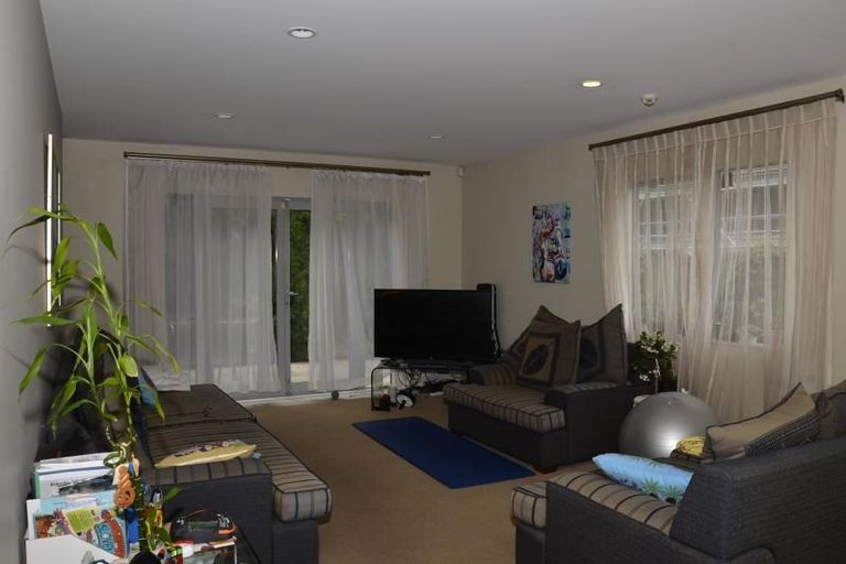 Photo of property in 26b Barrack Road, Mount Wellington, Auckland, 1060