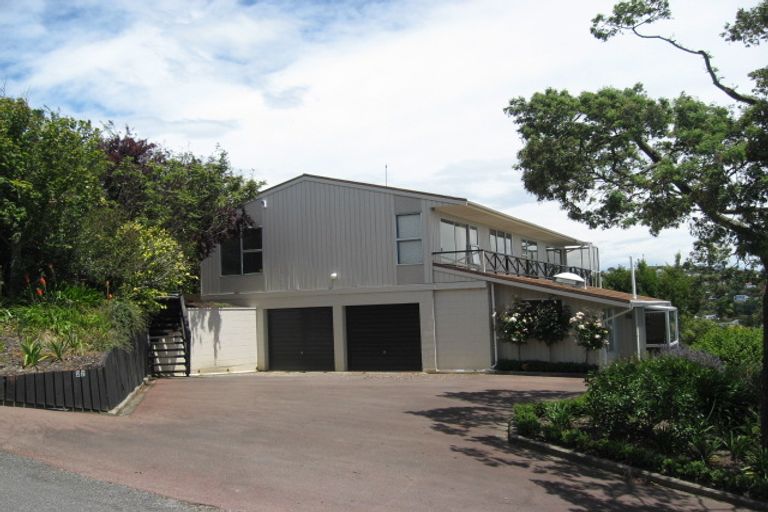 Photo of property in 27 Balmoral Lane, Redcliffs, Christchurch, 8081