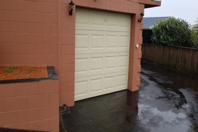 Photo of property in 3 Dixon Street, Oakura, 4314