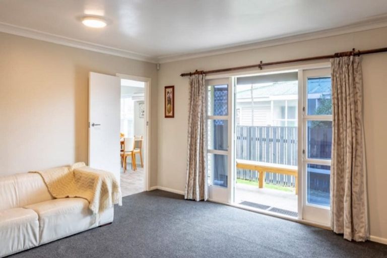 Photo of property in 37 Herbert Road, Queenwood, Hamilton, 3210