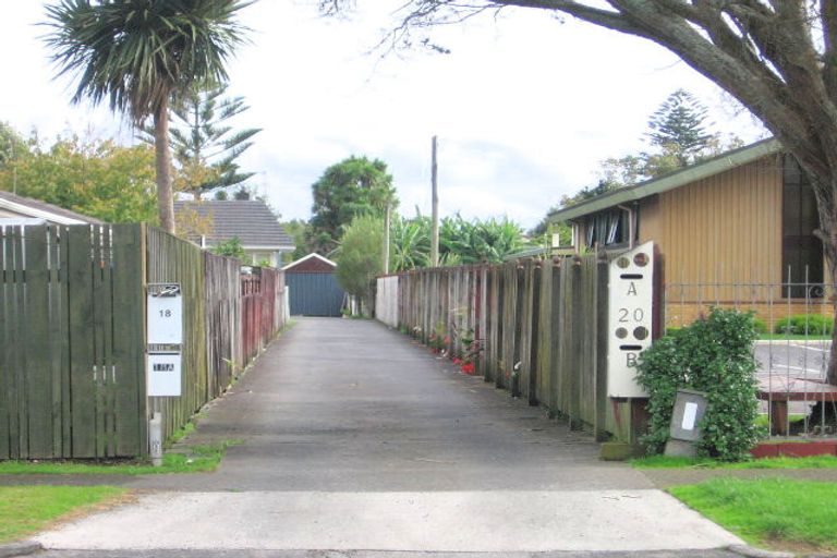 Photo of property in 2/18 Birdwood Avenue, Papatoetoe, Auckland, 2025