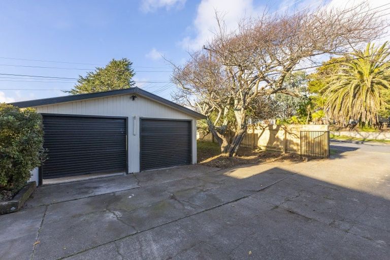 Photo of property in 45 Gray Avenue, Paraparaumu Beach, Paraparaumu, 5032