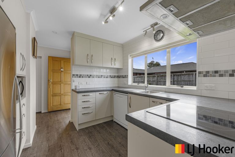 Photo of property in 23 Muirfield Street, Wattle Downs, Auckland, 2103