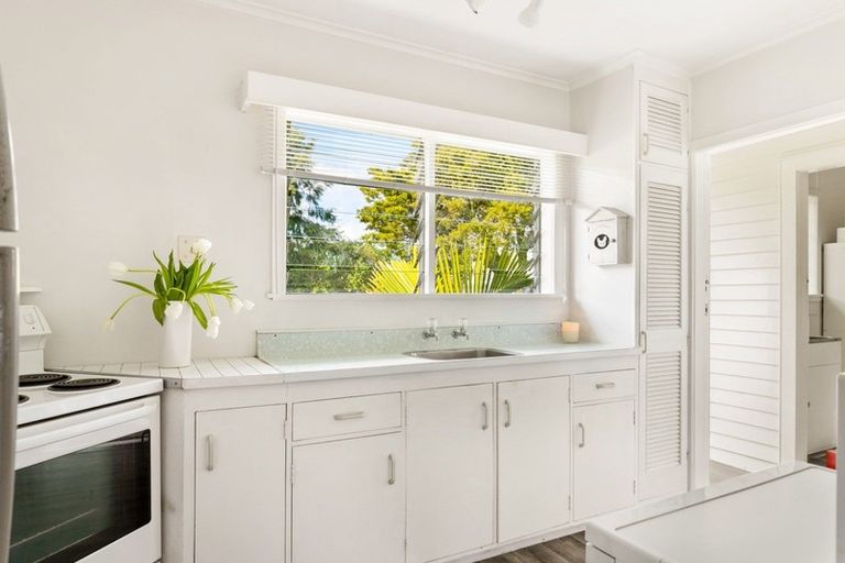 Photo of property in 129 Fred Taylor Drive, Whenuapai, Auckland, 0814