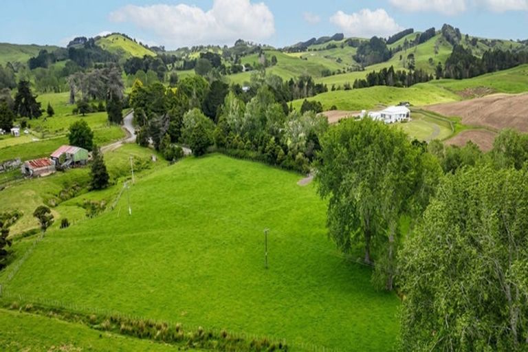 Photo of property in 299 Haruru Road, Kaukapakapa, 0873