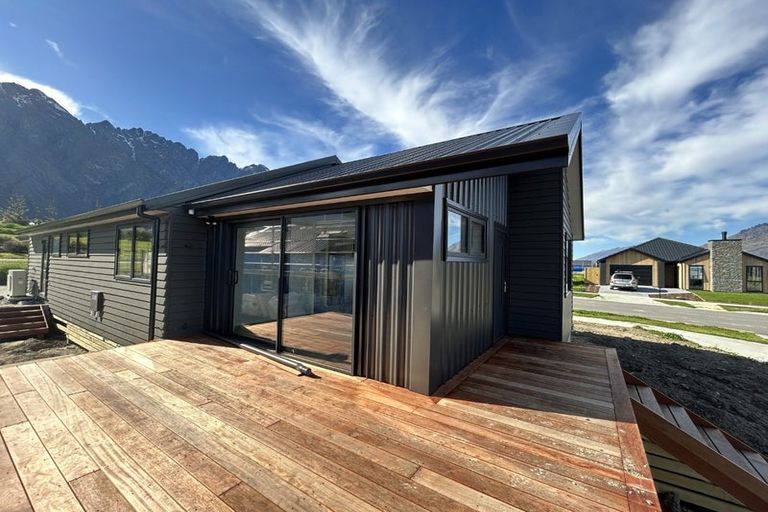 Photo of property in 47 Forage Road, Jacks Point, 9371