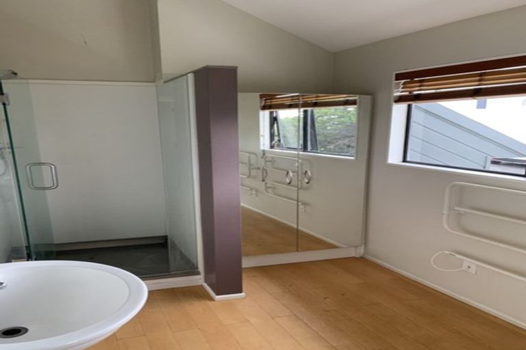 Photo of property in 1/25 Belmont Terrace, Milford, Auckland, 0620