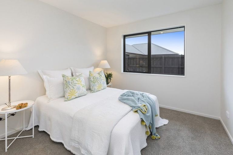 Photo of property in 40 Homestead Drive, Rangiora, 7400