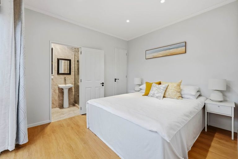 Photo of property in 45a Bradbury Road, Botany Downs, Auckland, 2010