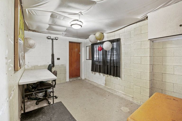 Photo of property in 10 Kaitake Place, Oakura, 4314