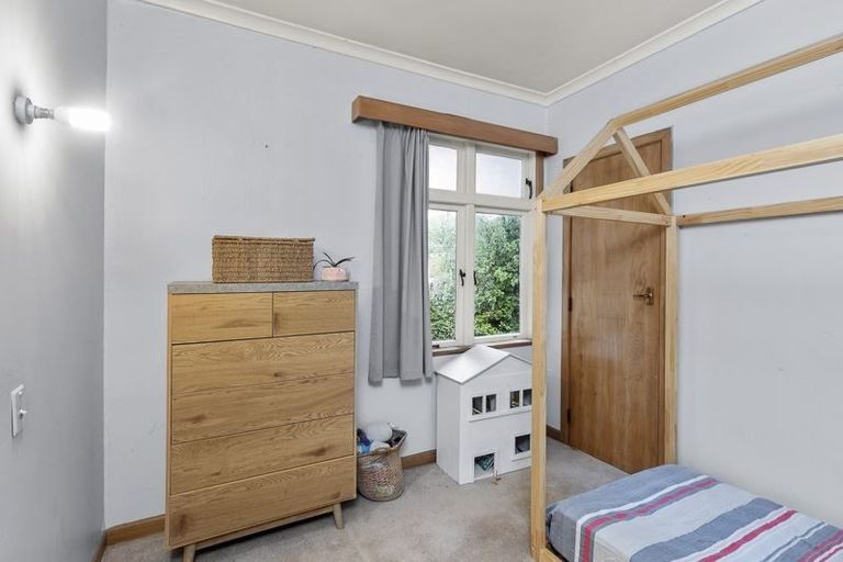 Photo of property in 36 Ongo Road, Hunterville, 4730