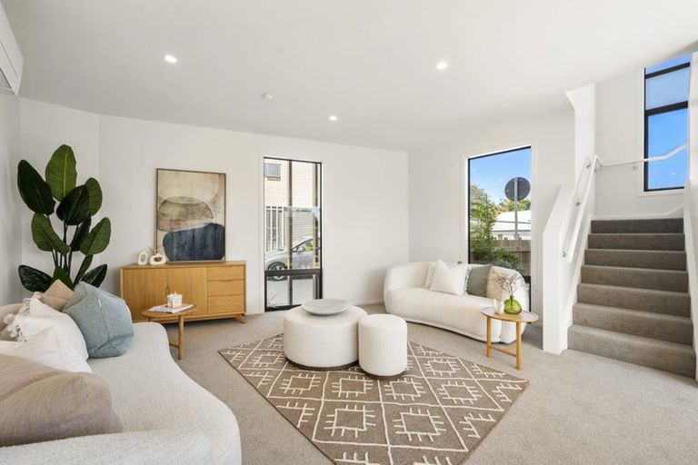 Photo of property in 1 Houhere Street, Paraparaumu, 5032