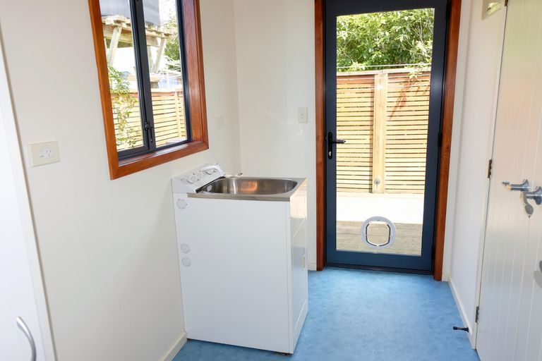 Photo of property in 16a Chambers Street, Kakanui, Oamaru, 9495