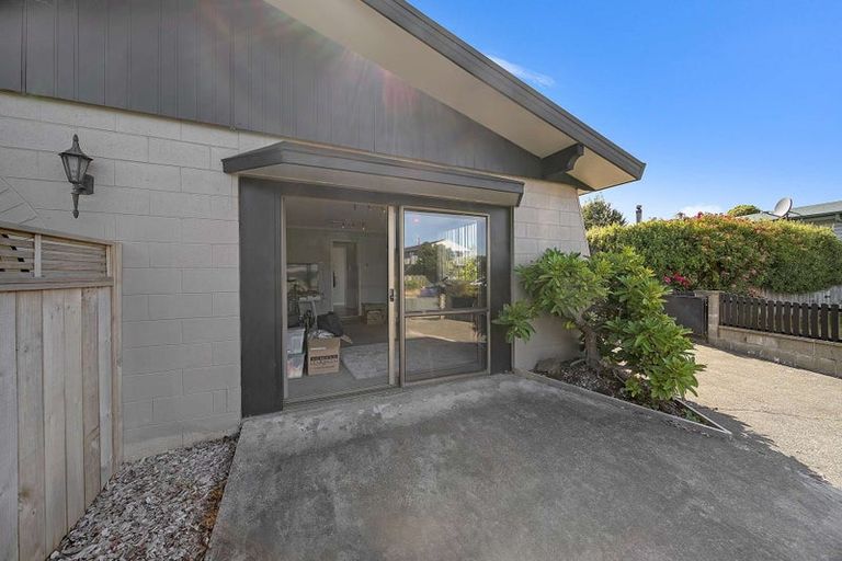 Photo of property in 24 Howden Street, Te Anau, 9600