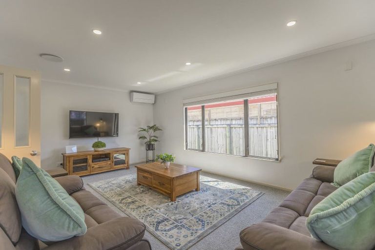 Photo of property in 94 Weggery Drive, Waikanae Beach, Waikanae, 5036
