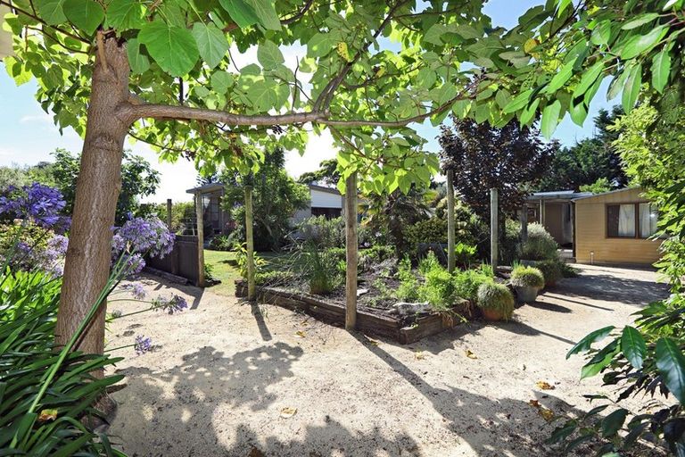 Photo of property in 20 Grange Road South, Haumoana, 4102