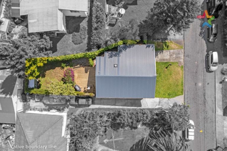 Photo of property in 10 Crawford Grove, Naenae, Lower Hutt, 5011