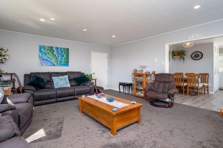 Photo of property in 99a Easther Crescent, Kew, Dunedin, 9012